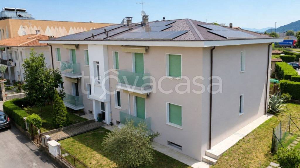 appartamento in vendita a Palazzolo sull'Oglio