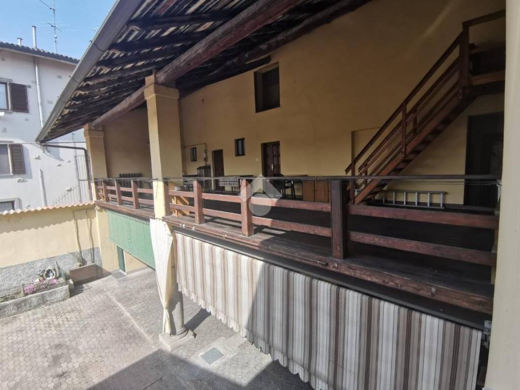 casa indipendente in vendita a Palazzolo sull'Oglio