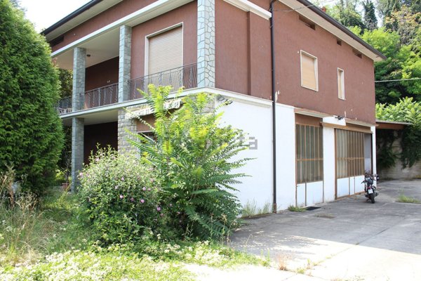 casa indipendente in vendita a Paratico