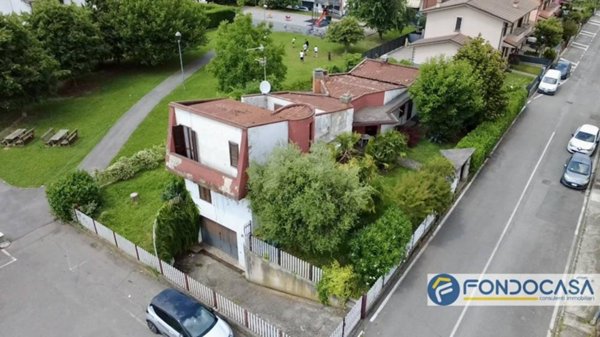casa indipendente in vendita a Paratico