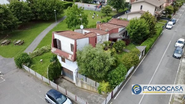 casa indipendente in vendita a Paratico