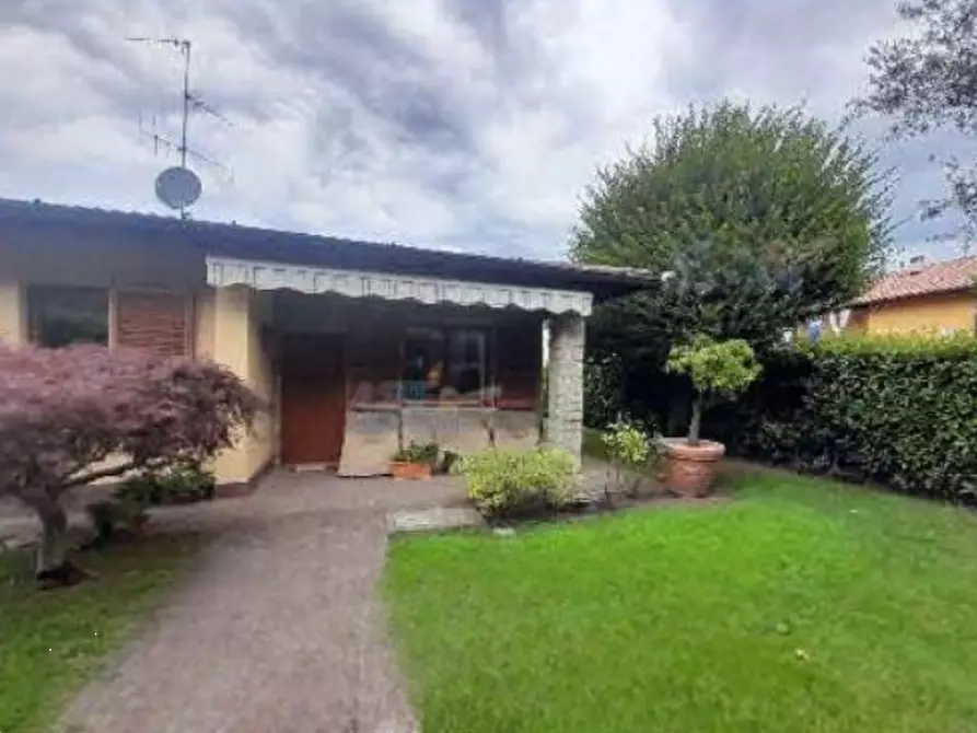 casa indipendente in vendita a Paratico