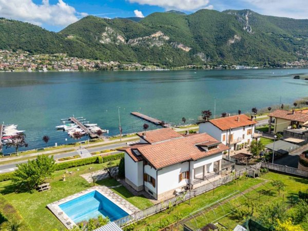 casa indipendente in vendita a Paratico