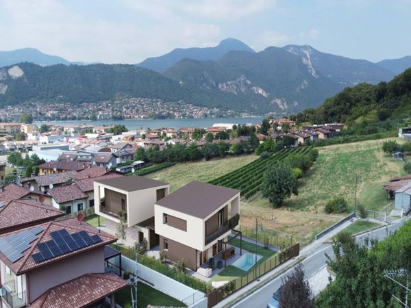 casa indipendente in vendita a Paratico