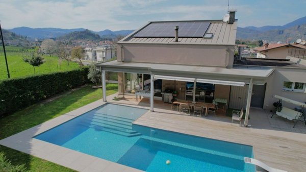 casa indipendente in vendita a Paratico