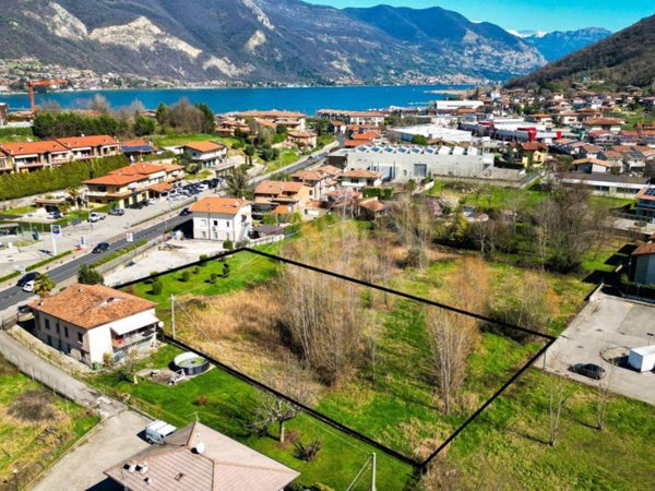 terreno edificabile in vendita a Paratico