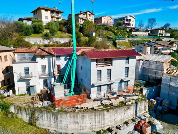 casa indipendente in vendita a Paratico