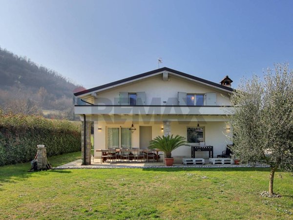 casa indipendente in vendita a Paratico