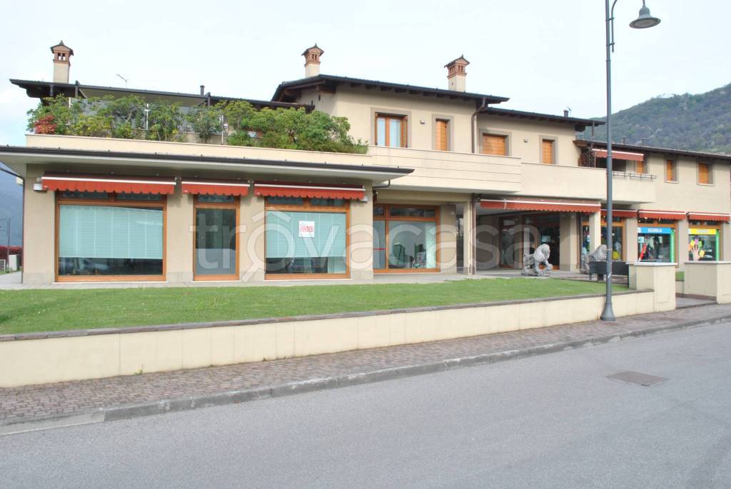 negozio in vendita a Paratico