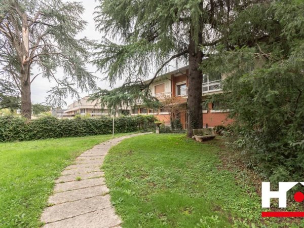 casa indipendente in vendita a Passirano
