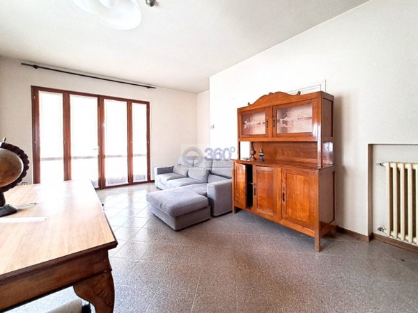 casa indipendente in vendita a Passirano in zona Monterotondo