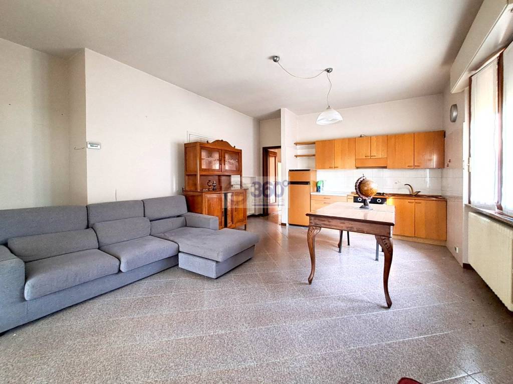 casa indipendente in vendita a Passirano in zona Monterotondo