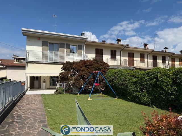 casa indipendente in vendita a Passirano