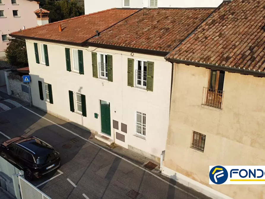 casa indipendente in vendita a Passirano in zona Camignone