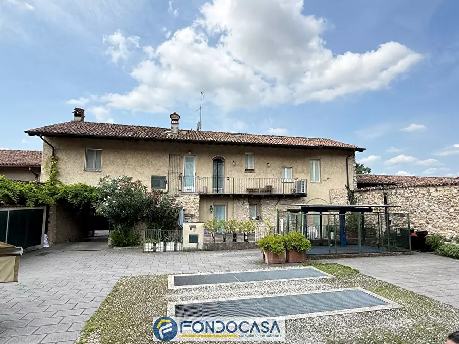 appartamento in vendita a Passirano in zona Valenzano