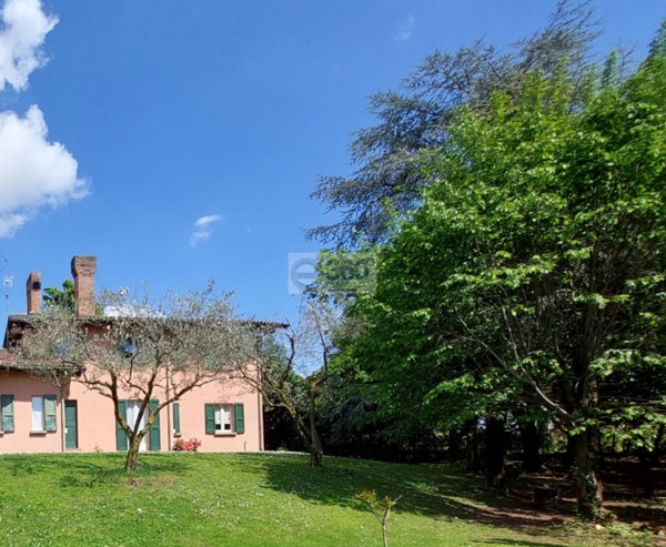 casa indipendente in vendita a Passirano
