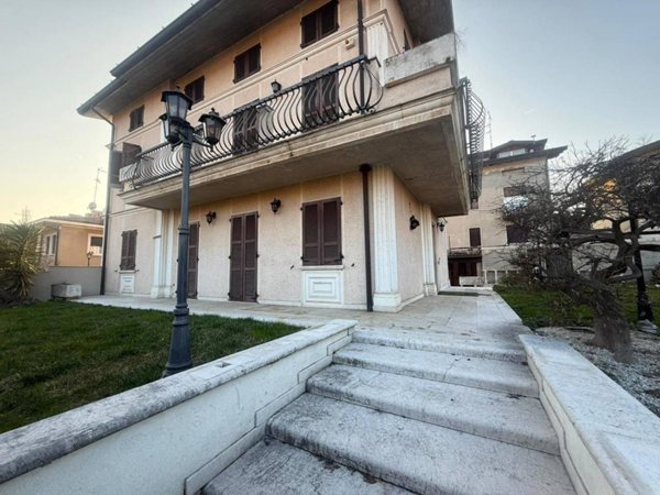 appartamento in vendita a Passirano in zona Monterotondo