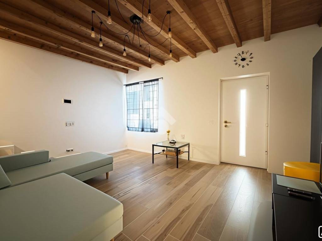 casa indipendente in vendita a Passirano