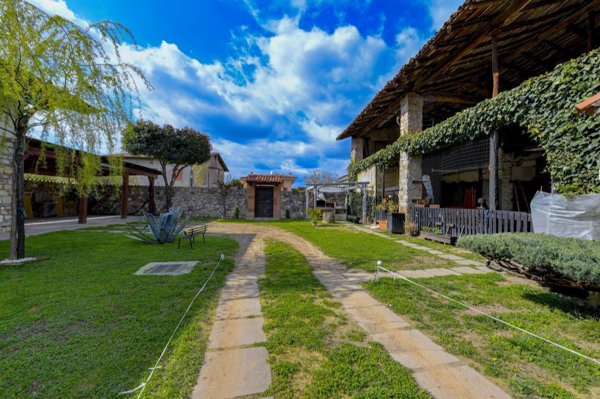 casa indipendente in vendita a Passirano