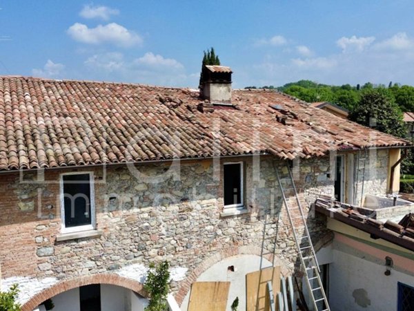 appartamento in vendita a Passirano in zona Monterotondo