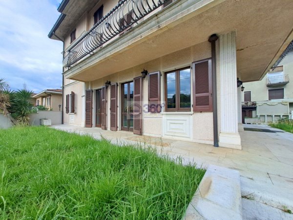 appartamento in vendita a Passirano in zona Monterotondo