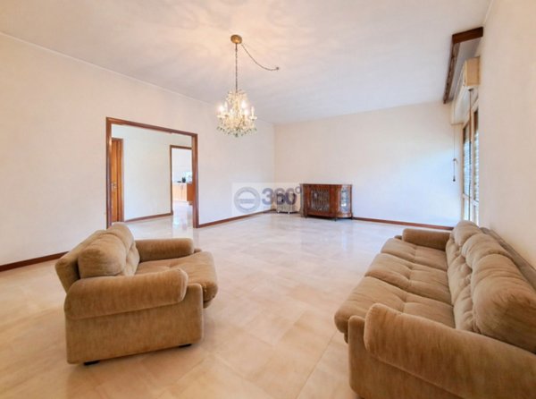 casa indipendente in vendita a Passirano in zona Camignone