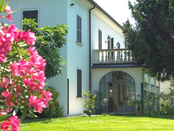 casa indipendente in vendita a Passirano