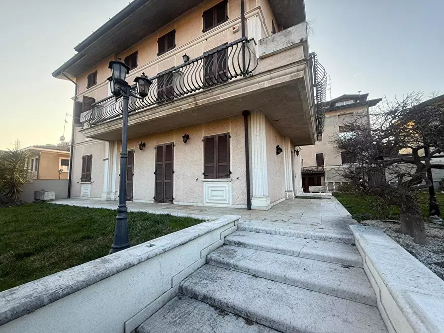 appartamento in vendita a Passirano in zona Monterotondo