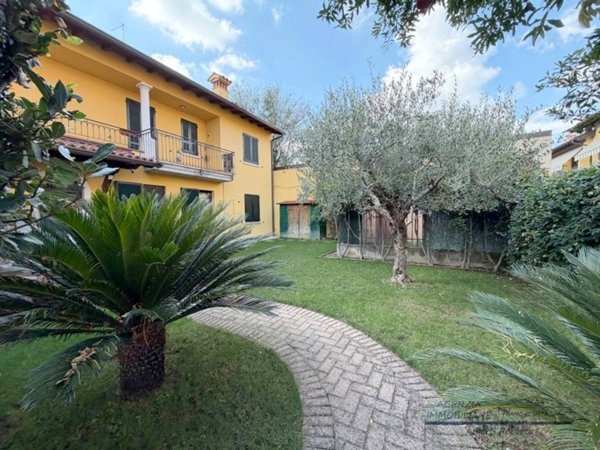appartamento in vendita a Passirano