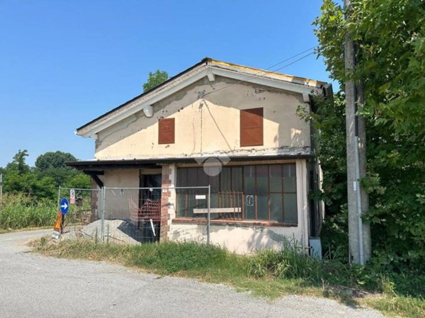 quadrivano in vendita a Pavone del Mella