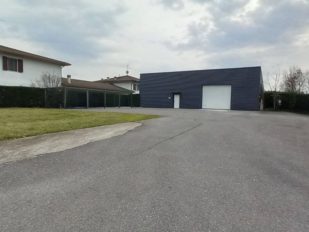 locale commerciale in vendita a San Paolo