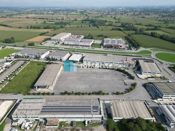 locale commerciale in vendita a San Paolo