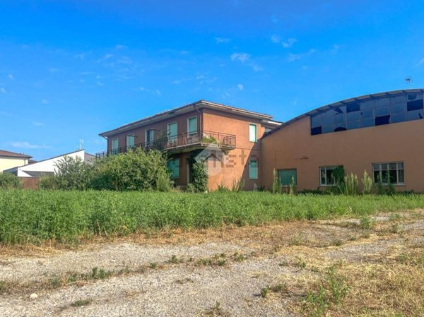 capannone in vendita a San Paolo