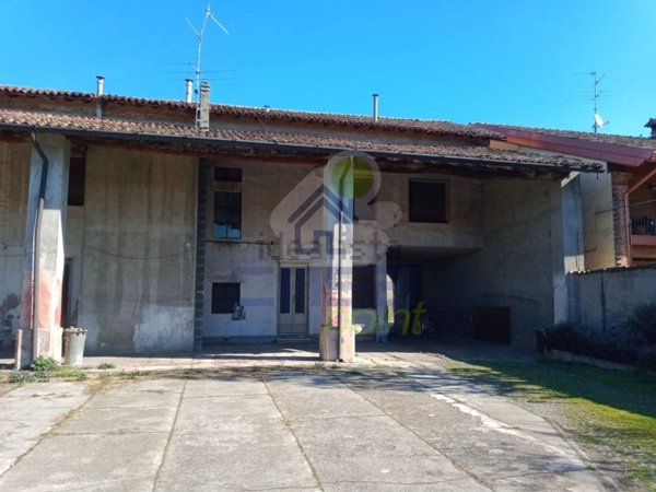 casale in vendita a San Paolo