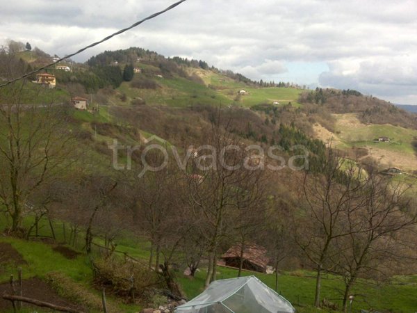 casa indipendente in vendita a Pertica Alta