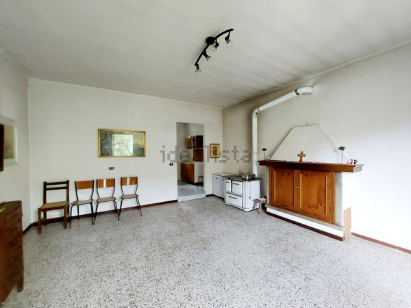 casa indipendente in vendita a Pertica Bassa in zona Levrange