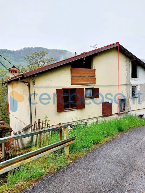 casa indipendente in vendita a Pertica Bassa in zona Levrange