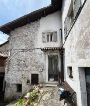 casa indipendente in vendita a Pertica Bassa in zona Forno d'Ono