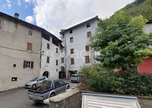 casa indipendente in vendita a Pertica Bassa