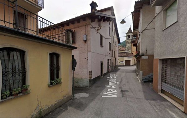 appartamento in vendita a Pezzaze in zona Mondaro