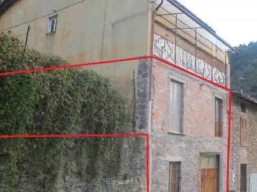 casa semindipendente in vendita a Pezzaze in zona Pezzazole