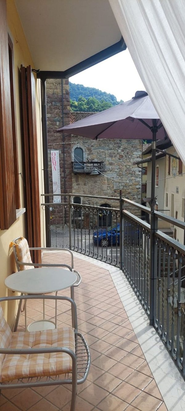 appartamento in vendita a Pezzaze in zona Mondaro