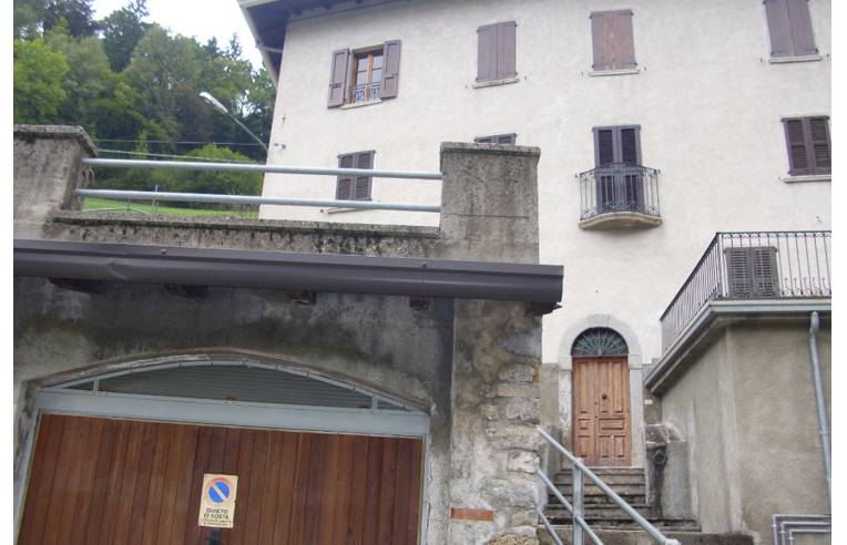 appartamento in vendita a Pezzaze in zona Stravignino