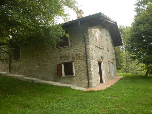 appartamento in vendita a Pezzaze