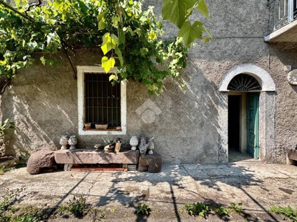 casa indipendente in vendita a Pezzaze