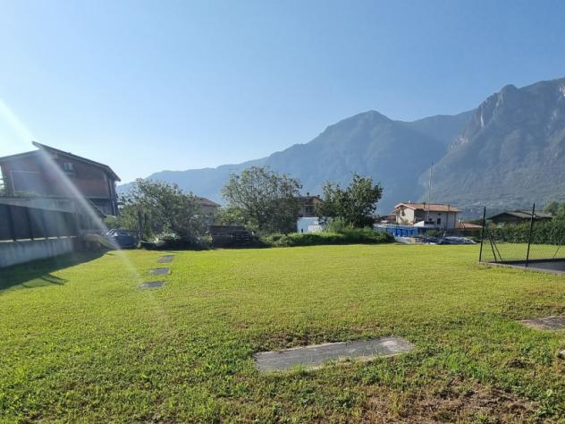 terreno edificabile in vendita a Pian Camuno