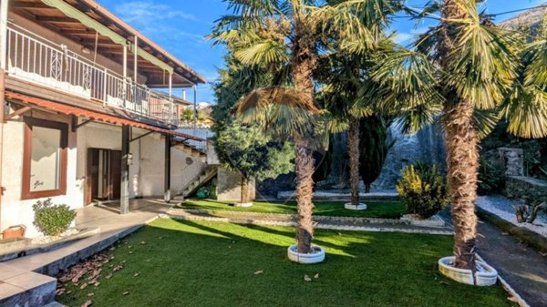casa indipendente in vendita a Pian Camuno