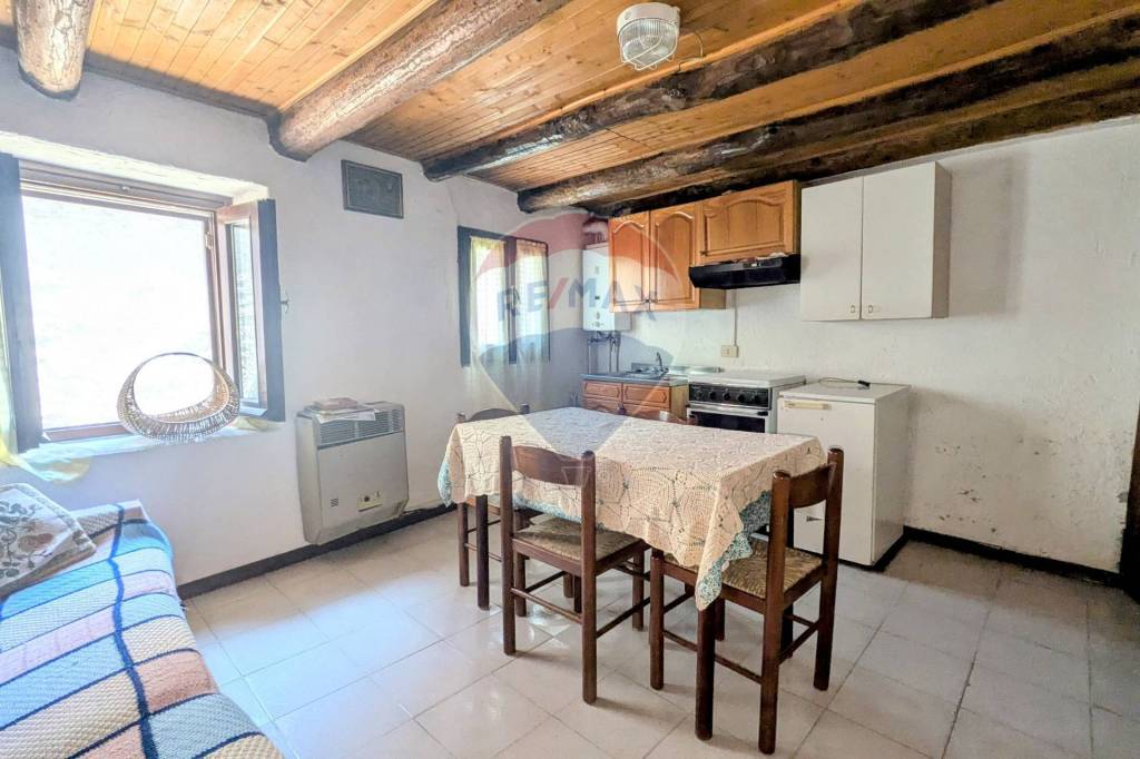 casa indipendente in vendita a Pian Camuno in zona Vissone