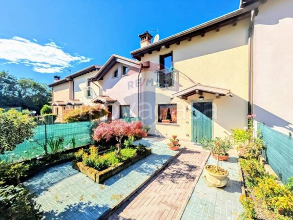 casa indipendente in vendita a Pian Camuno in zona Beata