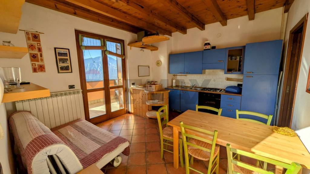 appartamento in vendita a Pian Camuno in zona Vissone